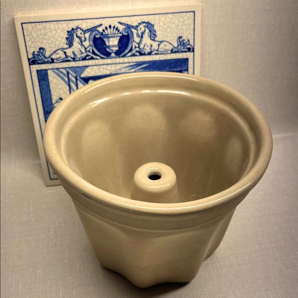 Vintage stone Bundt mold